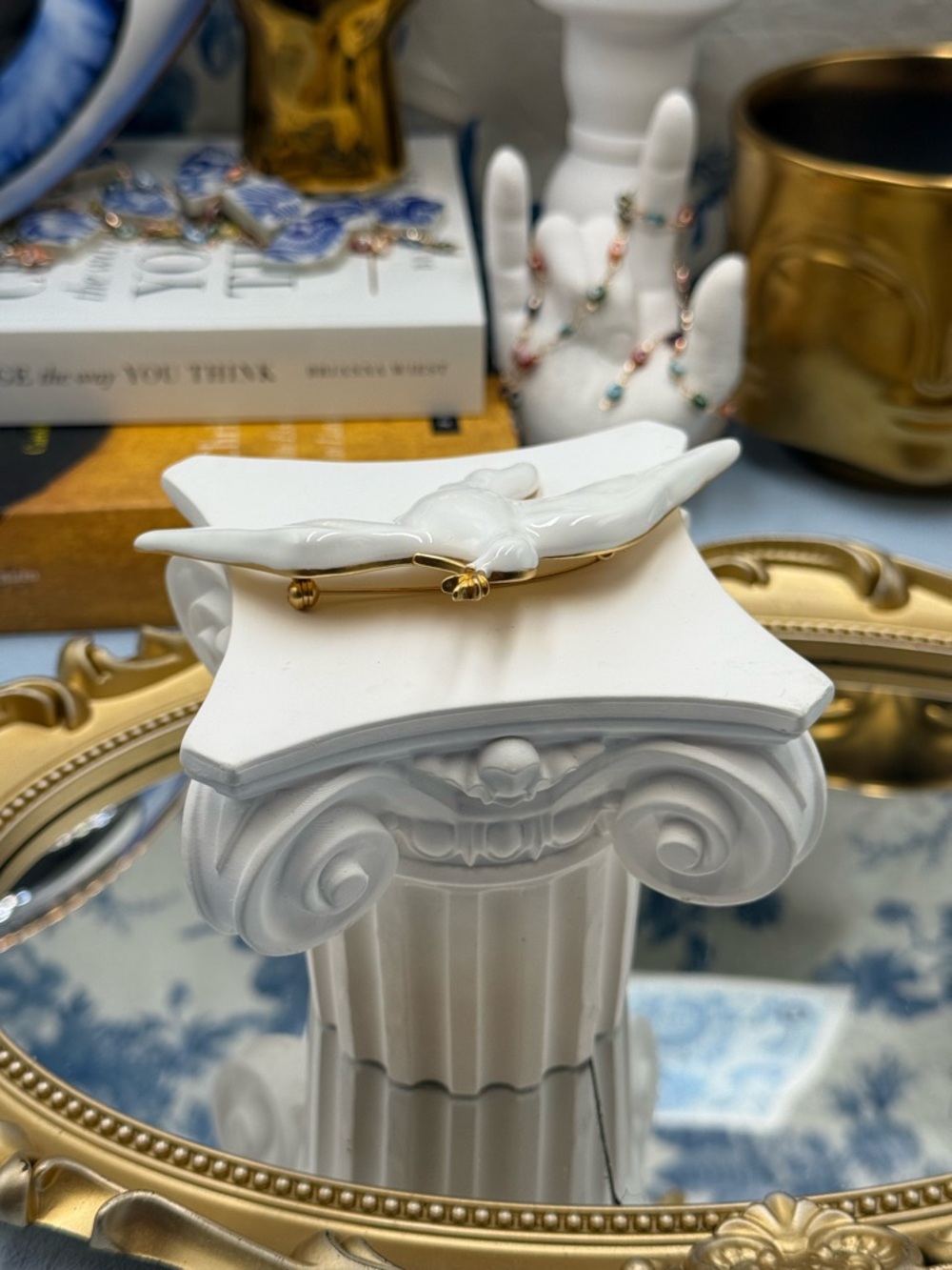 🆕 SCHIAPARELLI for Museum Gift Shop 🧿 NWOT White Dove Bird of Peace Brooch - Picture 6 of 16